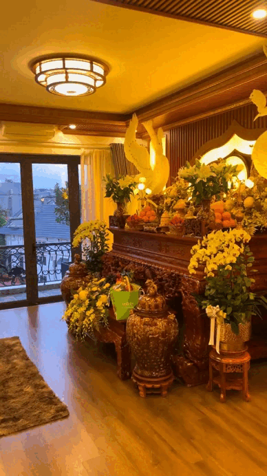 Phòng thờ 500 triệu gây sốt toàn cõi mạng: Bày đúng lễ nghi hợp phong thủy, Phòng thờ 500 triệu gây sốt toàn cõi mạng: Bày đúng lễ nghi hợp phong thủy,