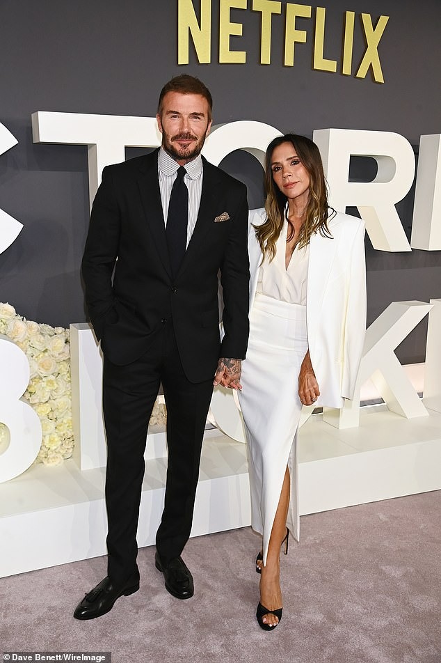 Chưa thấy ông chồng nào "máu lạnh" như David Beckham- Ảnh 3. Chưa thấy ông chồng nào "máu lạnh" như David Beckham- Ảnh 3.