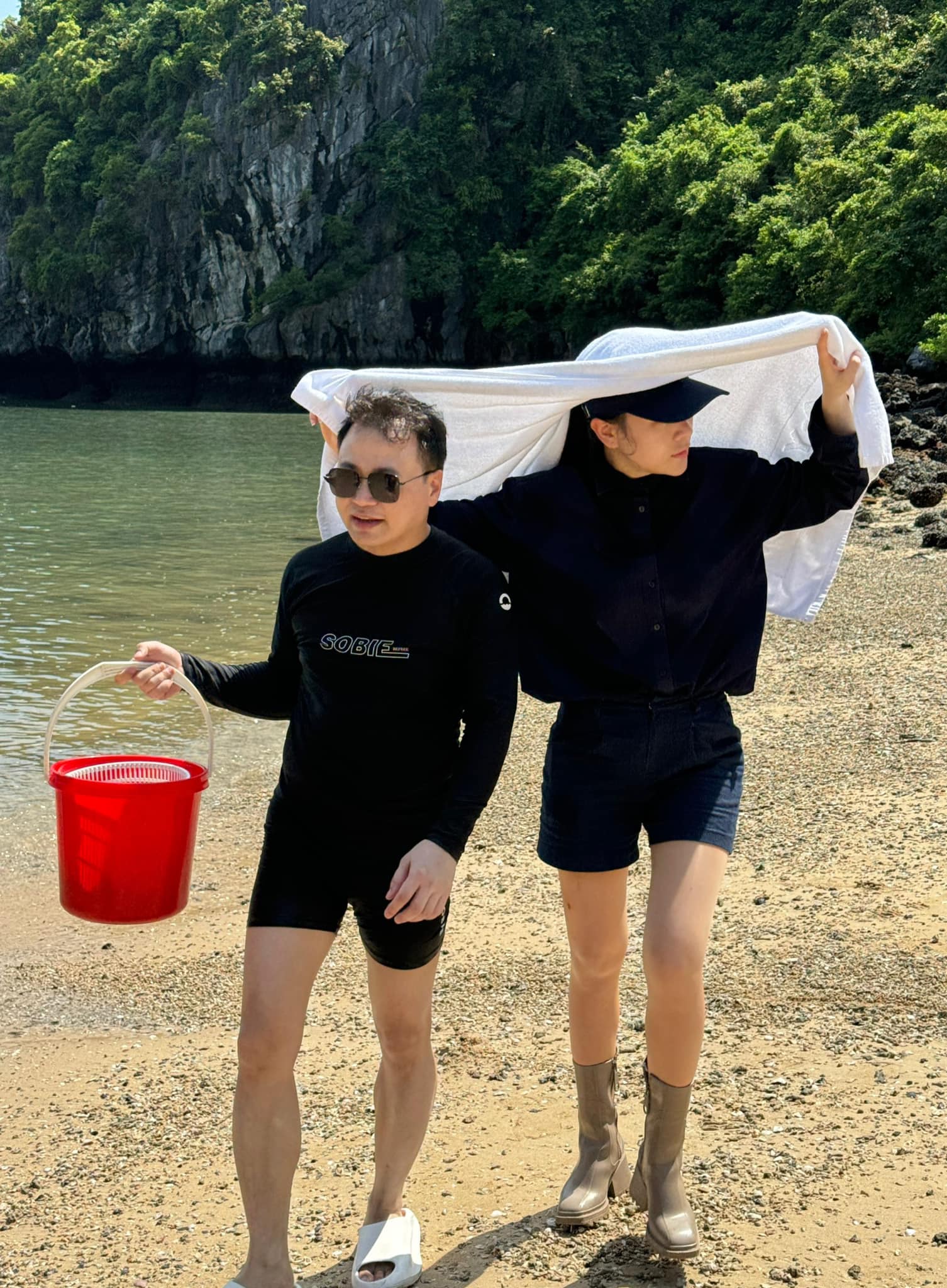 Phương Oanh cứ nhìn con là khóc- Ảnh 3. Phương Oanh cứ nhìn con là khóc- Ảnh 3.