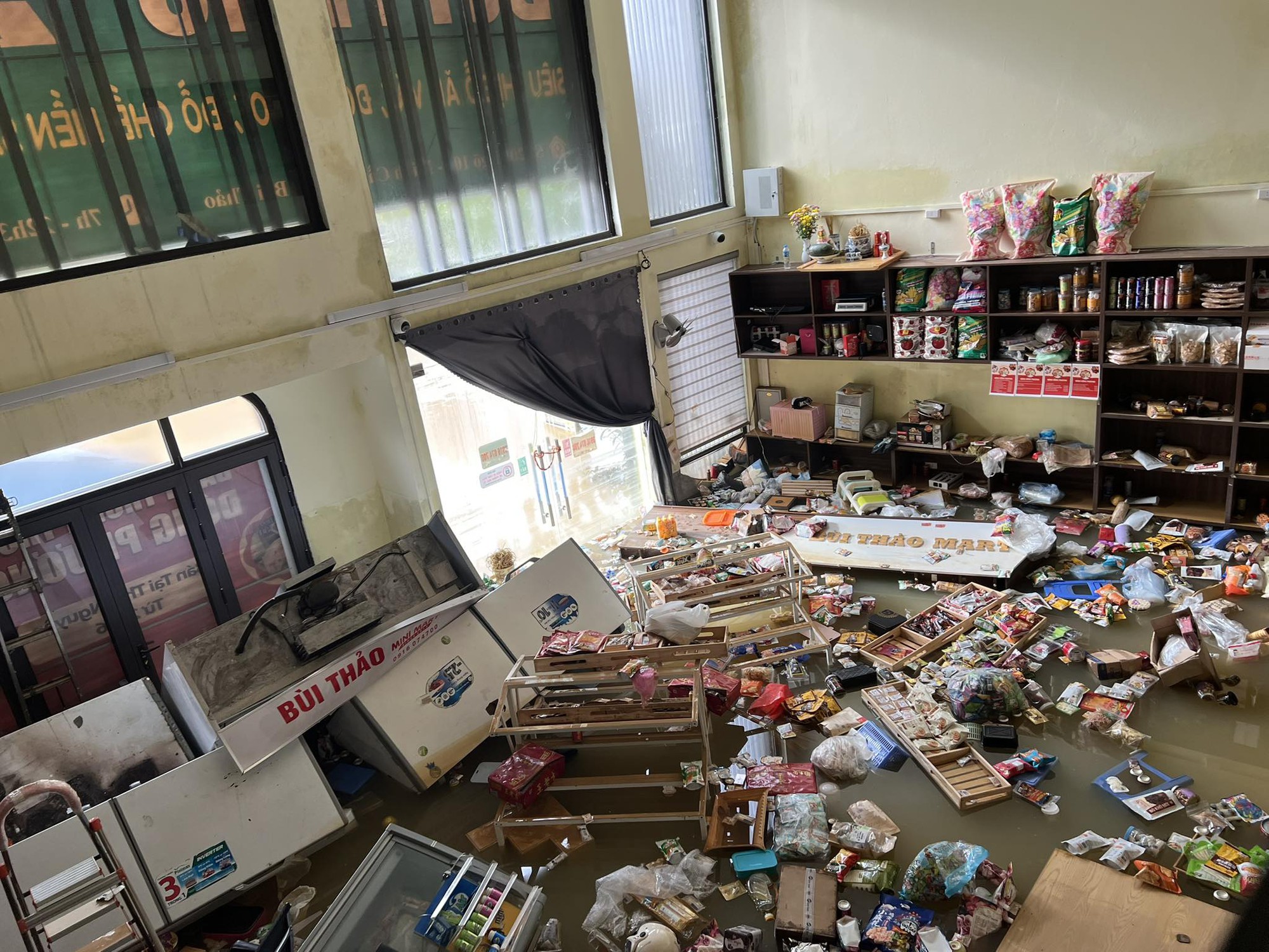 Lũ r&uacute;t, Th&aacute;i Nguy&ecirc;n hiện l&ecirc;n với một khung cảnh tan hoang đến x&oacute;t xa- Ảnh 12.