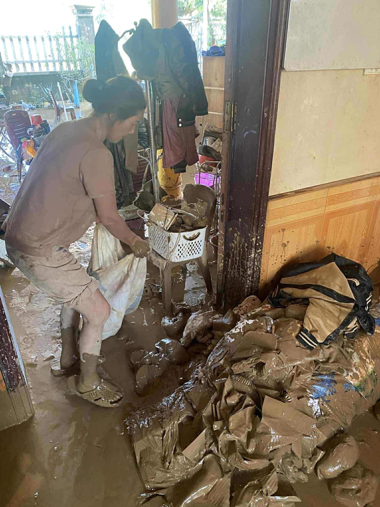 Lũ r&uacute;t, Th&aacute;i Nguy&ecirc;n hiện l&ecirc;n với một khung cảnh tan hoang đến x&oacute;t xa- Ảnh 13.