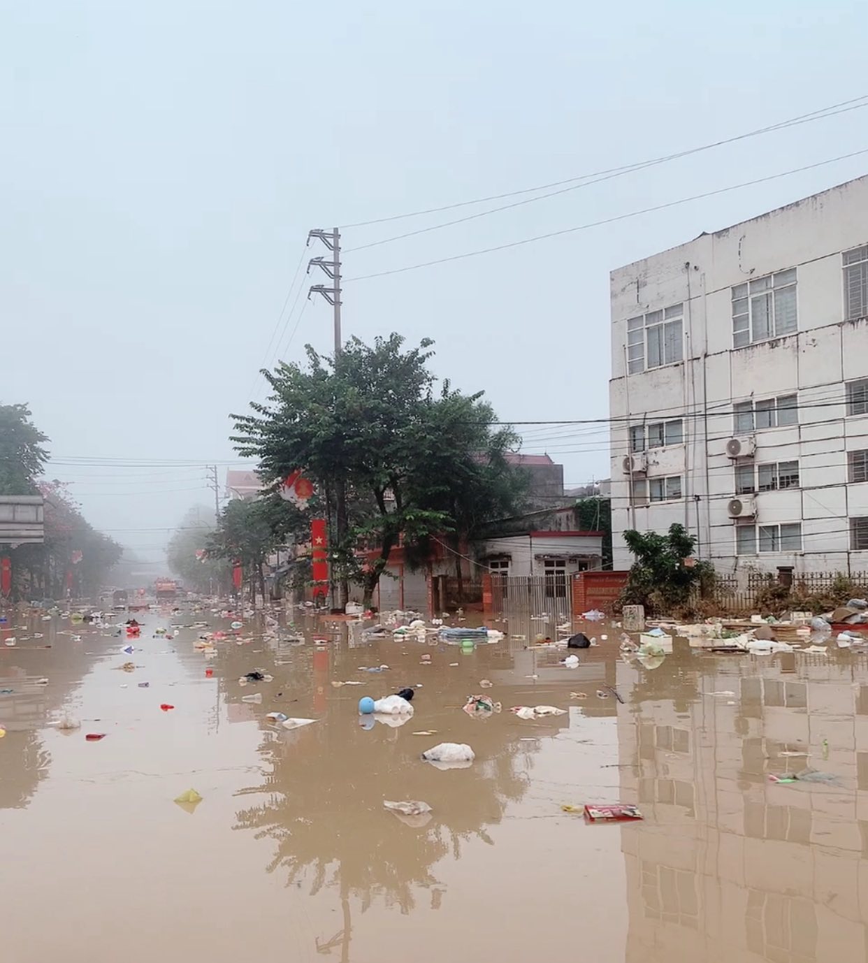 Lũ r&uacute;t, Th&aacute;i Nguy&ecirc;n hiện l&ecirc;n với một khung cảnh tan hoang đến x&oacute;t xa- Ảnh 7.