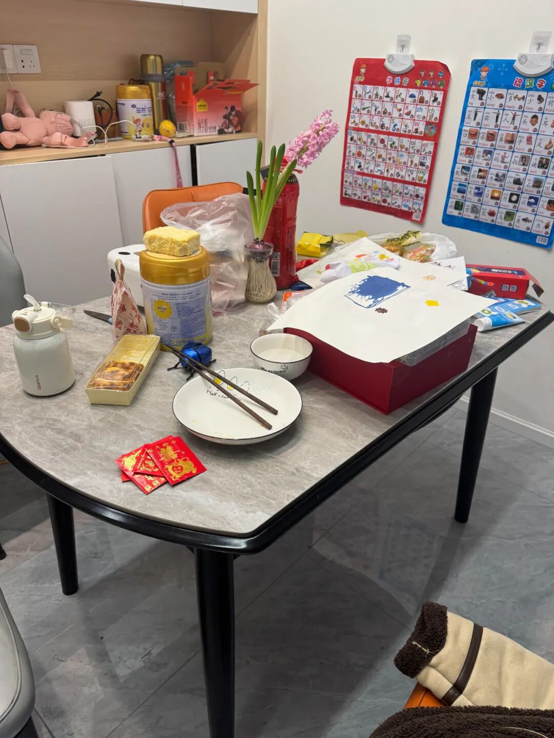 Giận tím người trước 6 thói xấu khiến nhà ngập mùi rẻ tiền, nội thất tiền tỷ cũng chỉ thấy Giận tím người trước 6 thói xấu khiến nhà ngập mùi rẻ tiền, nội thất tiền tỷ cũng chỉ thấy