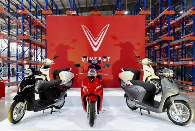 Xe máy điện VinFast bán nhiều gấp 5 lần, Honda mất khách?- Ảnh 3. Xe máy điện VinFast bán nhiều gấp 5 lần, Honda mất khách?- Ảnh 3.