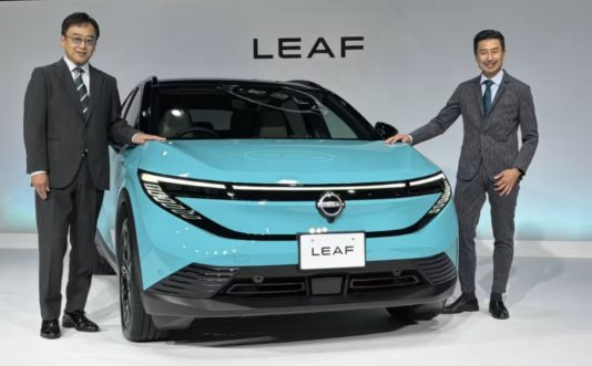 Bị xe điện Trung Quốc đe dọa trên chính sân nhà, hãng xe Nhật ‘tất tay’ vào mẫu xe chiến lược: Đi 700 km một lần sạc, sạc nhanh 35 phút, giá hơn 700 triệu đồng- Ảnh 1.