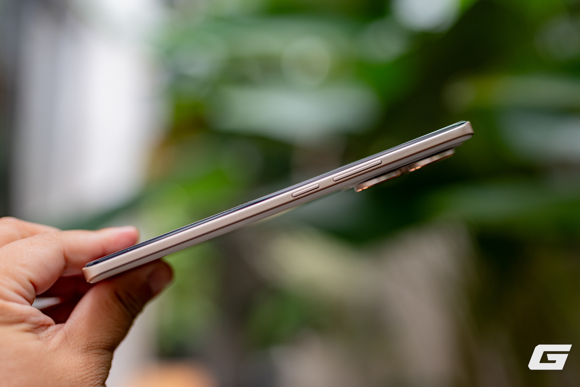Cận Cảnh Realme 15 Pro: Thiết Kế Bắt Mắt, Pin 7000Mah Cực “Trâu”, Nhiều Tính Năng Ai Độc Đáo, Giá 15 Triệu Đồng- Ảnh 4. Cận Cảnh Realme 15 Pro: Thiết Kế Bắt Mắt, Pin 7000Mah Cực “Trâu”, Nhiều Tính Năng Ai Độc Đáo, Giá 15 Triệu Đồng- Ảnh 4.