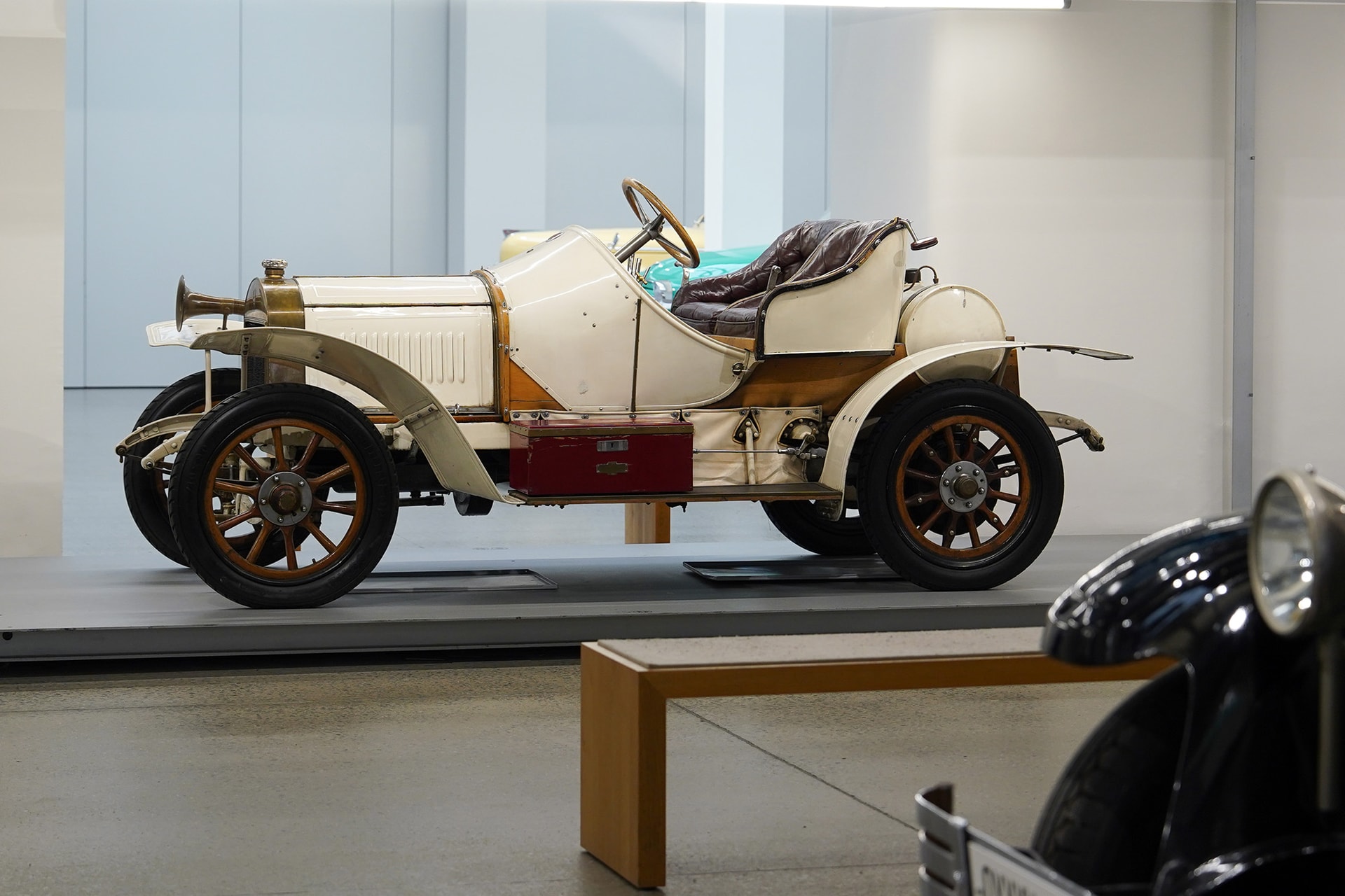 Mãn nhãn ngắm xe cổ xuyên suốt lịch sử 130 năm của Skoda- Ảnh 9.