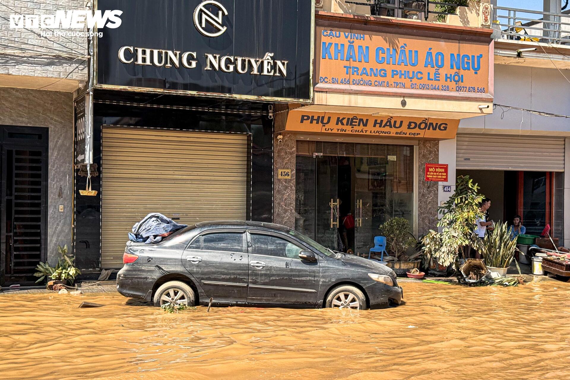 H&igrave;nh ảnh Th&aacute;i Nguy&ecirc;n tan hoang sau lũ lịch sử- Ảnh 5.