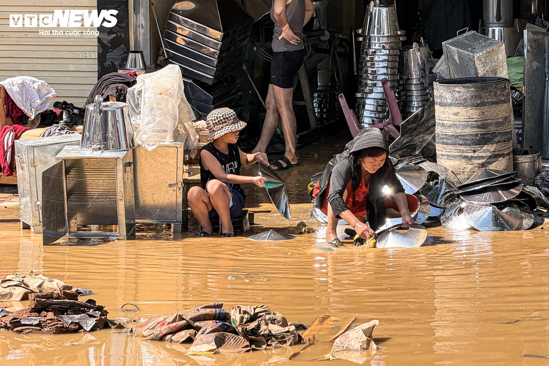 H&igrave;nh ảnh Th&aacute;i Nguy&ecirc;n tan hoang sau lũ lịch sử- Ảnh 7.