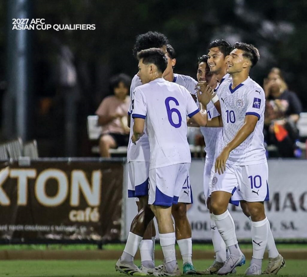 Thắng đậm trên đất Australia, đại diện Đông Nam Á hiên ngang lên đầu bảng giải châu lục- Ảnh 1.