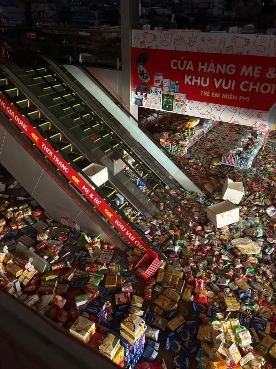 Lũ r&uacute;t, Th&aacute;i Nguy&ecirc;n hiện l&ecirc;n với một khung cảnh tan hoang đến x&oacute;t xa- Ảnh 17.