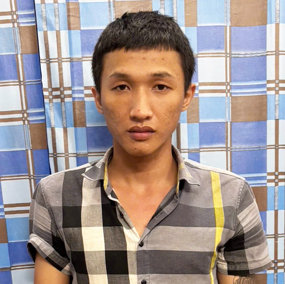 Băng trộm lên kế hoạch cuỗm nhiều vàng của người phụ nữ bán thịt heo- Ảnh 3. Băng trộm lên kế hoạch cuỗm nhiều vàng của người phụ nữ bán thịt heo- Ảnh 3.