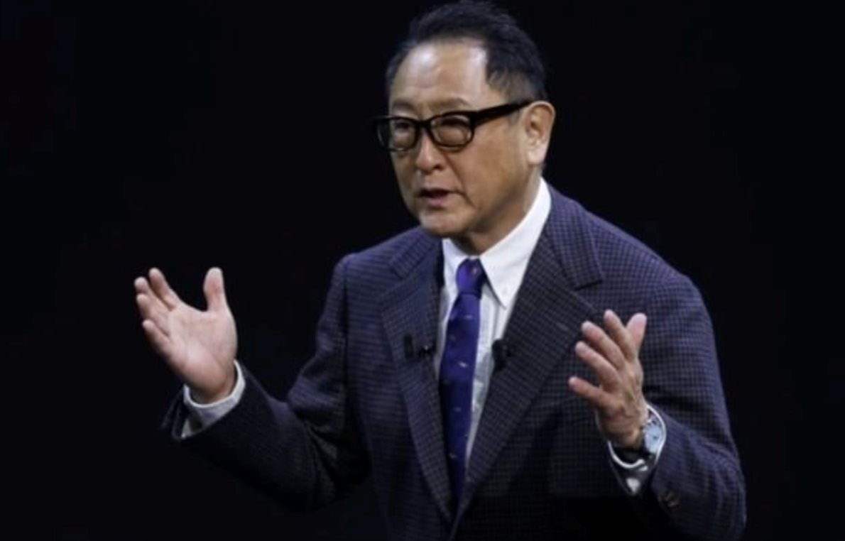 Loạt 'đại b&agrave;ng' &acirc;m thầm quay về l&agrave;m xe xăng để b&ugrave; lỗ xe điện, thời của &ocirc; t&ocirc; lai l&ecirc;n tiếng- Ảnh 1.