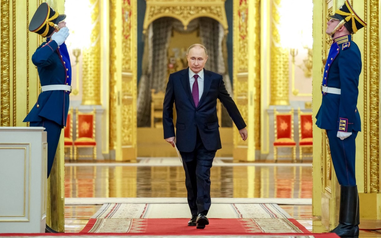 Kho báu 2.326 tấn giữa cơn sốt vàng: Nga xây 'pháo đài' kinh tế bất khả xâm phạm trước lệnh trừng phạt- Ảnh 1.