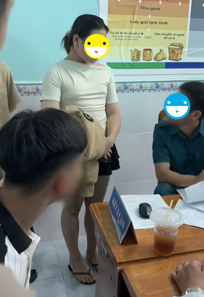 Nhan sắc dàn “hot girl” đi khám nghĩa vụ quân sự ở Cần Thơ, Vĩnh Long lên hẳn fanpage của phường- Ảnh 2. Nhan sắc dàn “hot girl” đi khám nghĩa vụ quân sự ở Cần Thơ, Vĩnh Long lên hẳn fanpage của phường- Ảnh 2.