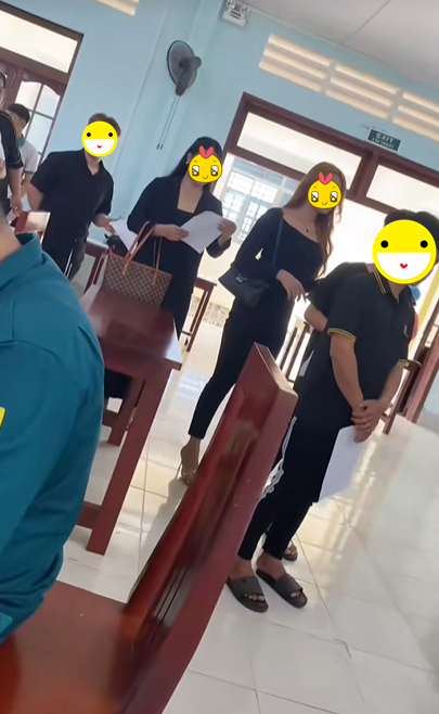 Nhan sắc dàn “hot girl” đi khám nghĩa vụ quân sự ở Cần Thơ, Vĩnh Long lên hẳn fanpage của phường- Ảnh 1. Nhan sắc dàn “hot girl” đi khám nghĩa vụ quân sự ở Cần Thơ, Vĩnh Long lên hẳn fanpage của phường- Ảnh 1.