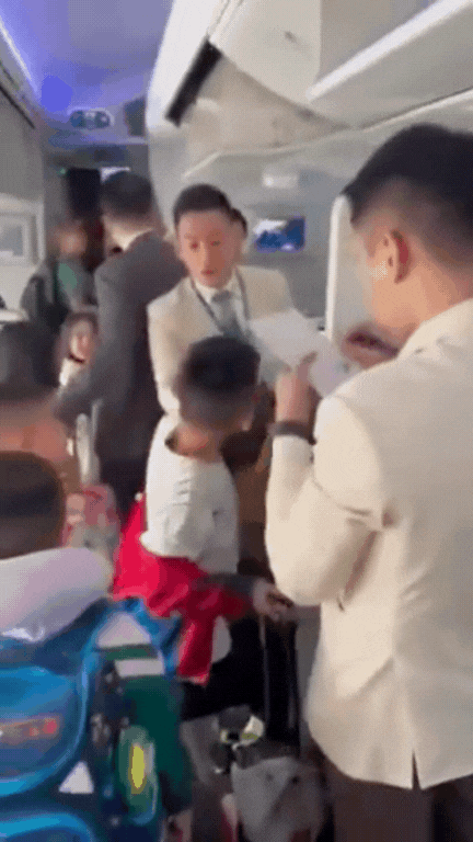 Chuyến bay tiếp viên Bamboo Airways sẽ nhớ suốt đời- Ảnh 1. Chuyến bay tiếp viên Bamboo Airways sẽ nhớ suốt đời- Ảnh 1.