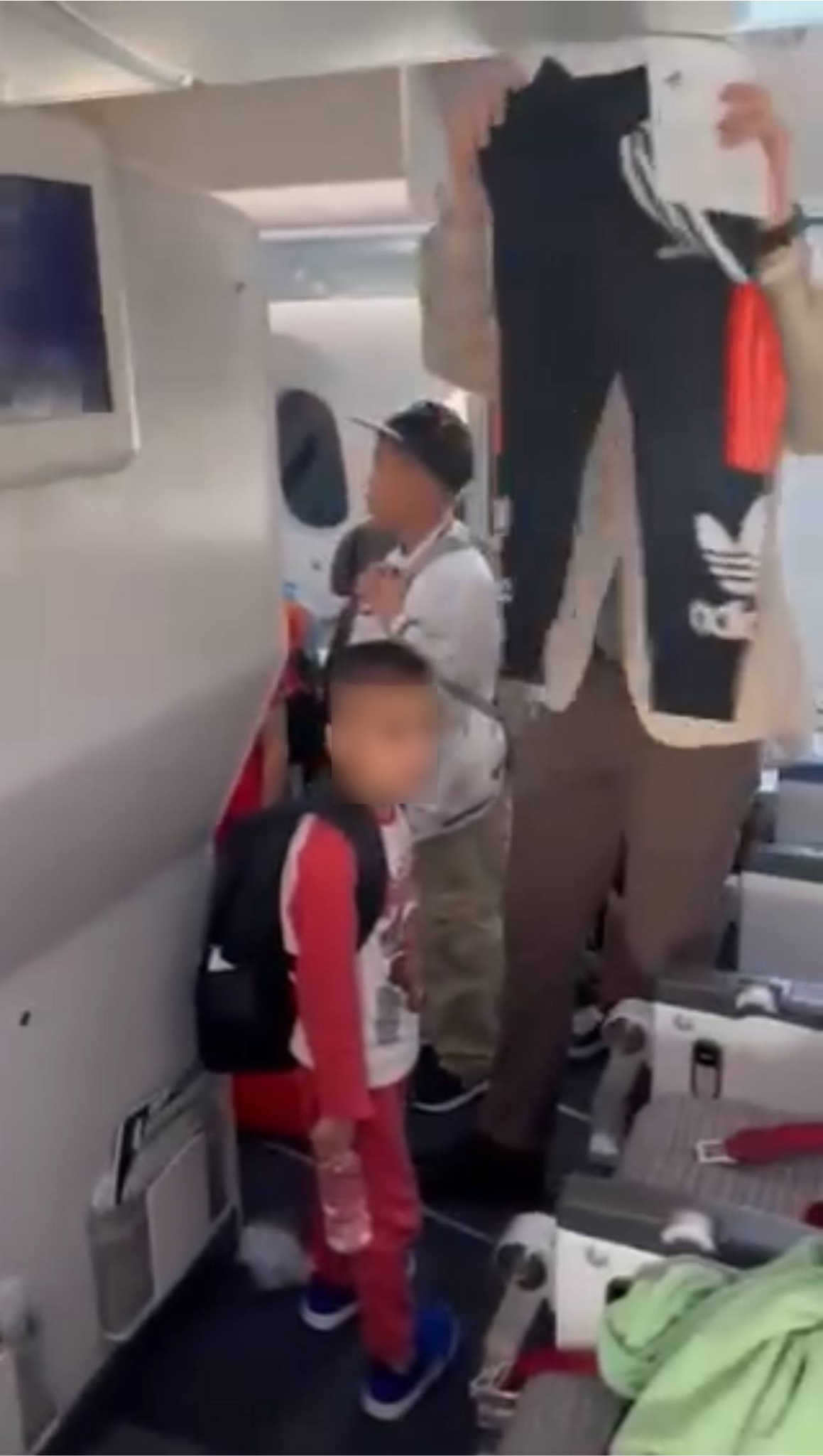 Chuyến bay tiếp viên Bamboo Airways sẽ nhớ suốt đời- Ảnh 3. Chuyến bay tiếp viên Bamboo Airways sẽ nhớ suốt đời- Ảnh 3.