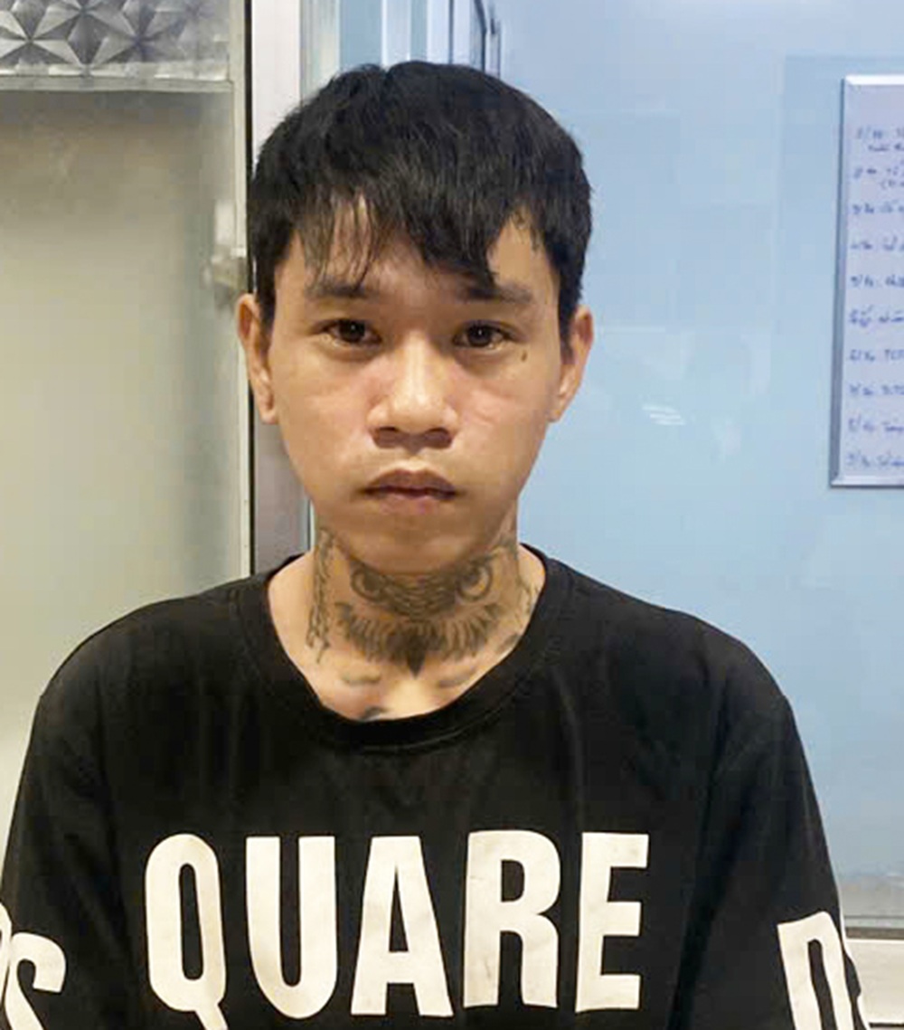 Băng trộm lên kế hoạch cuỗm nhiều vàng của người phụ nữ bán thịt heo- Ảnh 4. Băng trộm lên kế hoạch cuỗm nhiều vàng của người phụ nữ bán thịt heo- Ảnh 4.