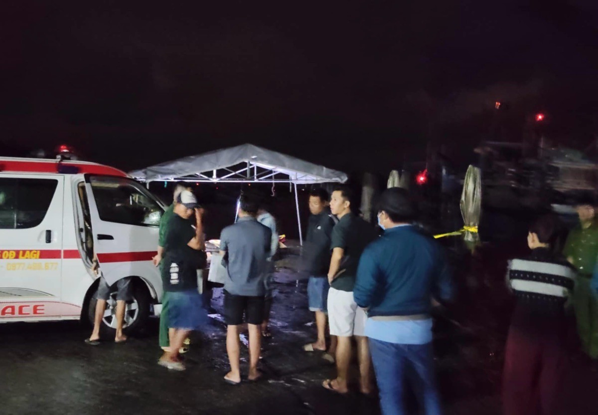 Người đàn ông tử vong bất thường sau cuộc nhậu cùng bạn trên thuyền- Ảnh 1.