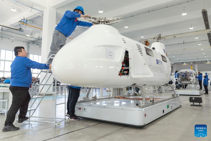 Trung Quốc gây bất ngờ với trực thăng không người lái 'tương tự CH-47'- Ảnh 2.