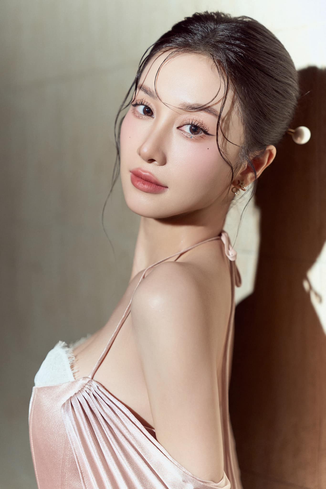 4 nữ diễn viên có gương mặt đẹp nhất Việt Nam: Chi Pu hạng 1 quá xứng đáng, 1 người bị chê chưa đủ trình- Ảnh 7.