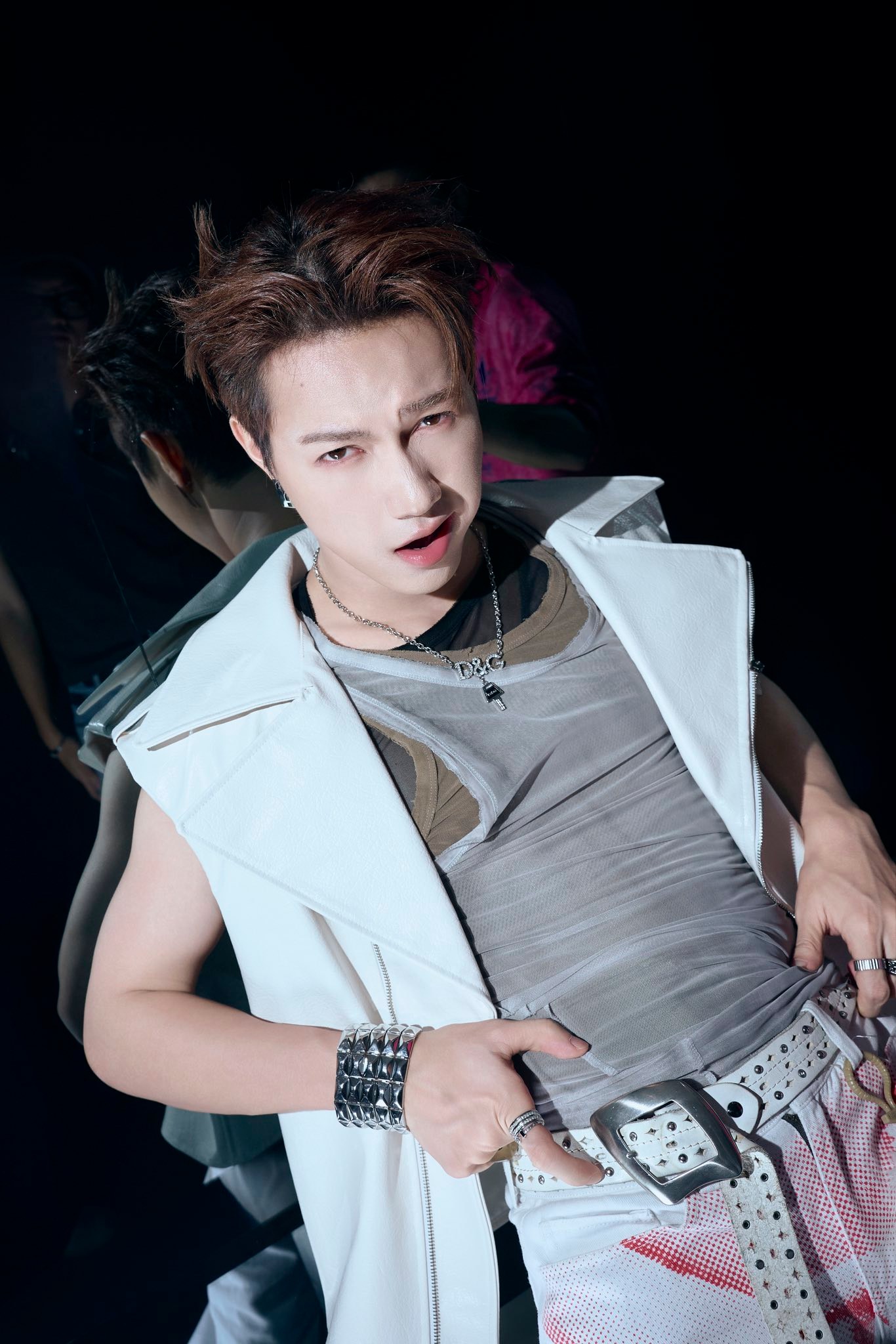 6 pha “oét nốt” mắc cỡ của sao Việt: 1 sao hạng A hát live như "tra tấn" nhưng Chi Pu mới là huyền thoại- Ảnh 6. 6 pha “oét nốt” mắc cỡ của sao Việt: 1 sao hạng A hát live như "tra tấn" nhưng Chi Pu mới là huyền thoại- Ảnh 6.