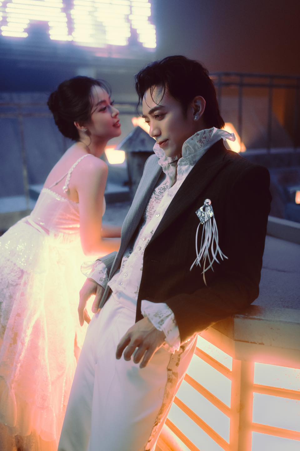 SOOBIN đã có bạn gái, liên tục thả tim ảnh rất tình cảm?- Ảnh 13. SOOBIN đã có bạn gái, liên tục thả tim ảnh rất tình cảm?- Ảnh 13.