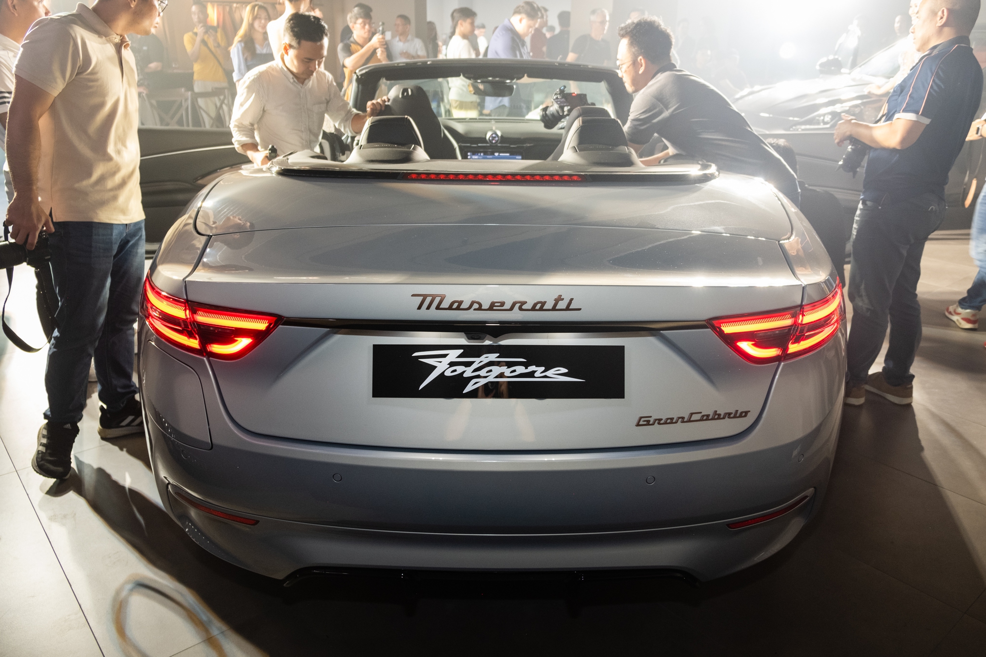 Maserati Grecale, GranCabrio bản điện ra mắt Việt Nam: Giá từ gần 5,5 tỷ đến hơn 13,3 tỷ đồng, mạnh ngang siêu xe, chạy tới 500km/sạc- Ảnh 6. Maserati Grecale, GranCabrio bản điện ra mắt Việt Nam: Giá từ gần 5,5 tỷ đến hơn 13,3 tỷ đồng, mạnh ngang siêu xe, chạy tới 500km/sạc- Ảnh 6.