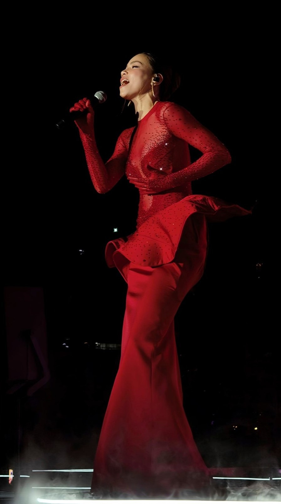 Hồ Ngọc Hà trước khi gặp sự cố gây tranh cãi đã làm được những gì?- Ảnh 4. Hồ Ngọc Hà trước khi gặp sự cố gây tranh cãi đã làm được những gì?- Ảnh 4.