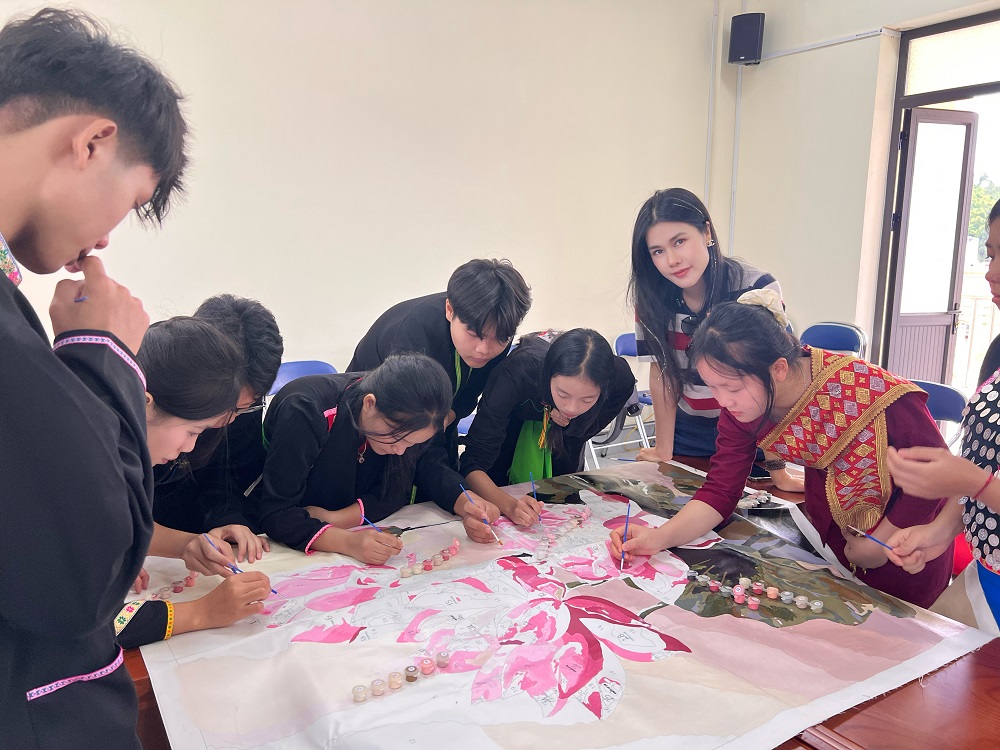 Ca sĩ Phúc Anh xúc động khi hoàn thành dự án 