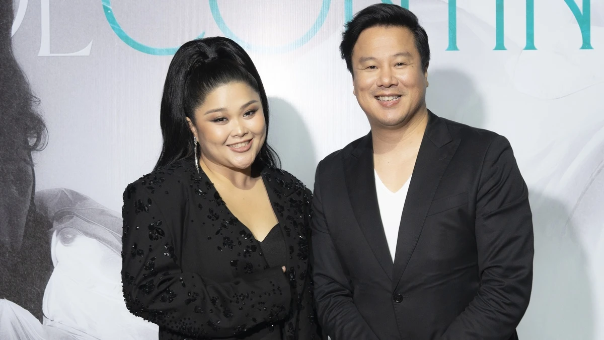 Á quân Vietnam Idol 2015 ra MV mới sau hit 