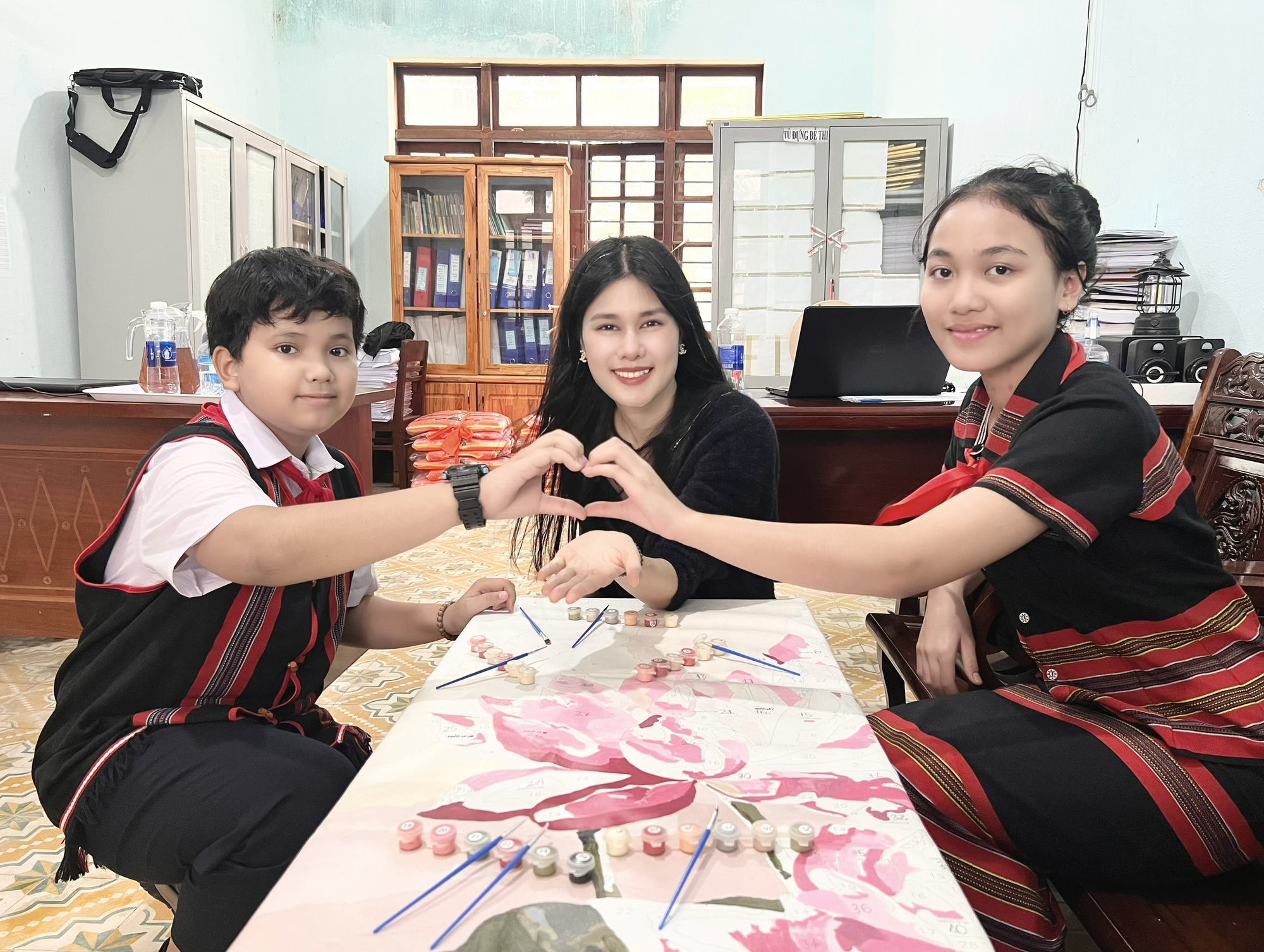 Ca sĩ Phúc Anh xúc động khi hoàn thành dự án 