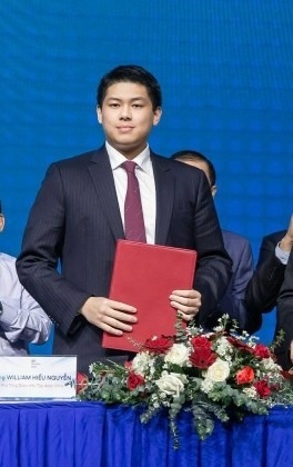 Tỷ phú Johnathan Hạnh Nguyễn đúng- Ảnh 5. Tỷ phú Johnathan Hạnh Nguyễn đúng- Ảnh 5.