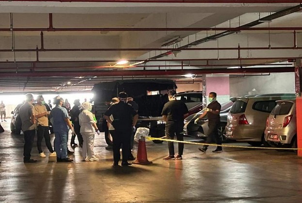 C&ocirc; g&aacute;i trẻ mất t&iacute;ch, v&agrave;i ng&agrave;y sau được t&igrave;m thấy trong t&igrave;nh trạng đ&aacute;ng sợ, cứu hộ phải ph&aacute; cửa xe- Ảnh 4.