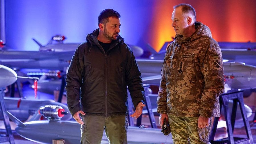 Ông Zelensky sốc khi nghe tướng Syrskyi thông báo chiến sự- Ảnh 1.