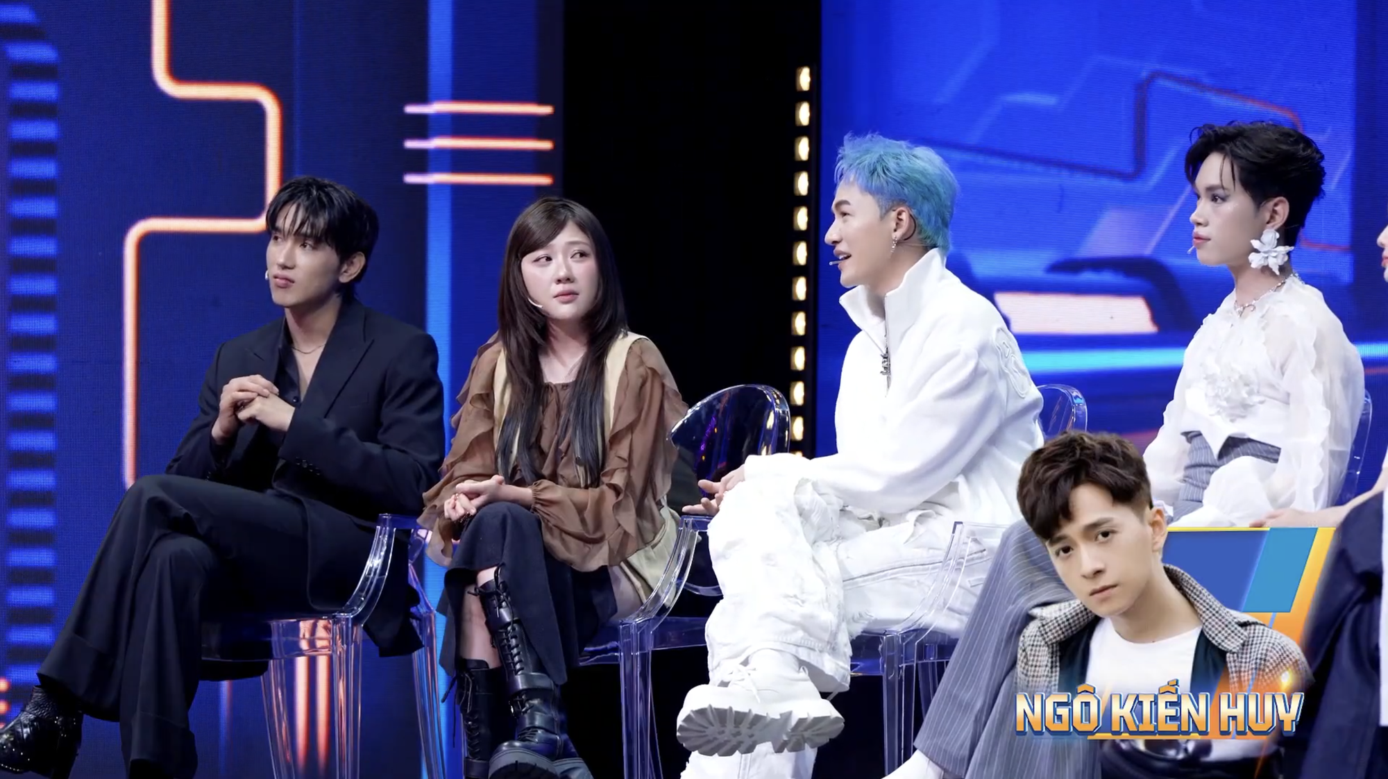 Nữ ca sĩ làm mẹ đơn thân 6 năm, bật khóc vì 1 câu nói của đàn chị- Ảnh 1.