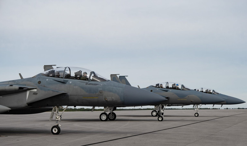 Xúc tiến hợp đồng F-15 để thay thế Su-35- Ảnh 8.