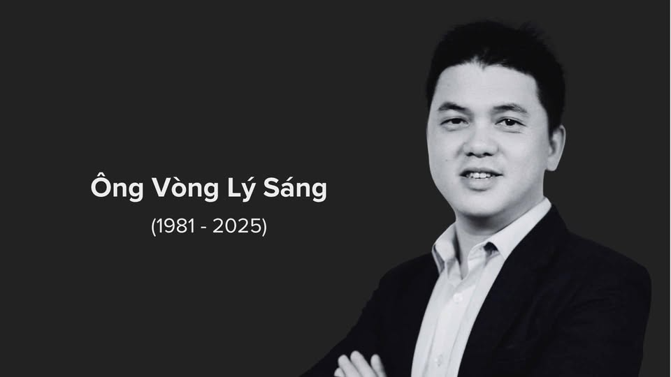 Chia sẻ của vợ CEO Vòng Lý Sáng vừa đột ngột qua đời: "Sao anh về biển, đành lòng bỏ lại mẹ con em"- Ảnh 1.
