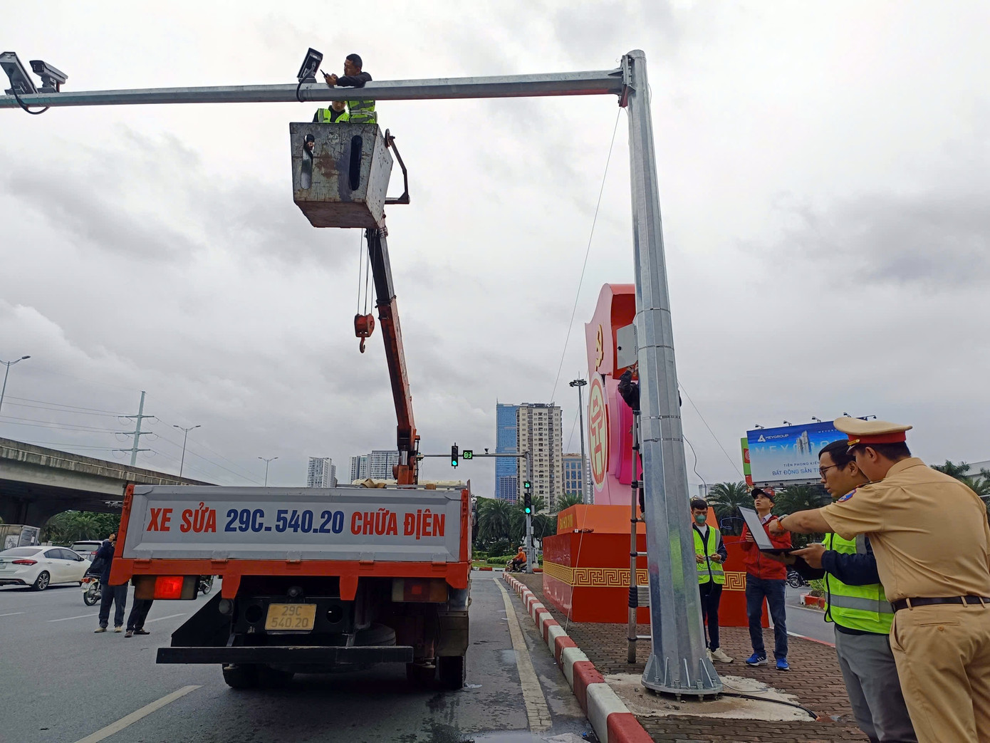 Những tính năng ‘ưu việt’ của hơn 1.800 camera AI ở Hà Nội sắp đi vào hoạt động- Ảnh 4.