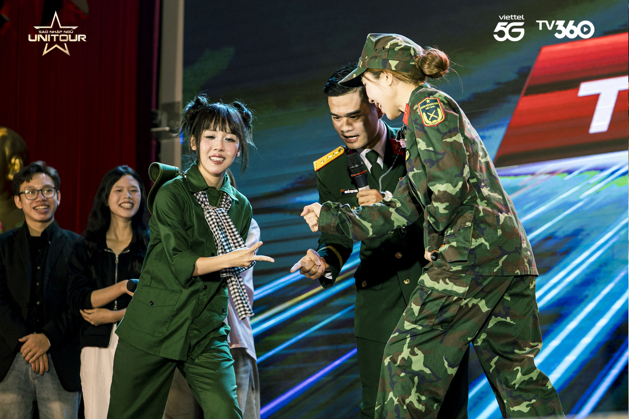 Trang Pháp, Hậu Hoàng lan tỏa tinh thần yêu nước tại Học viện Báo chí & Tuyên truyền- Ảnh 4.