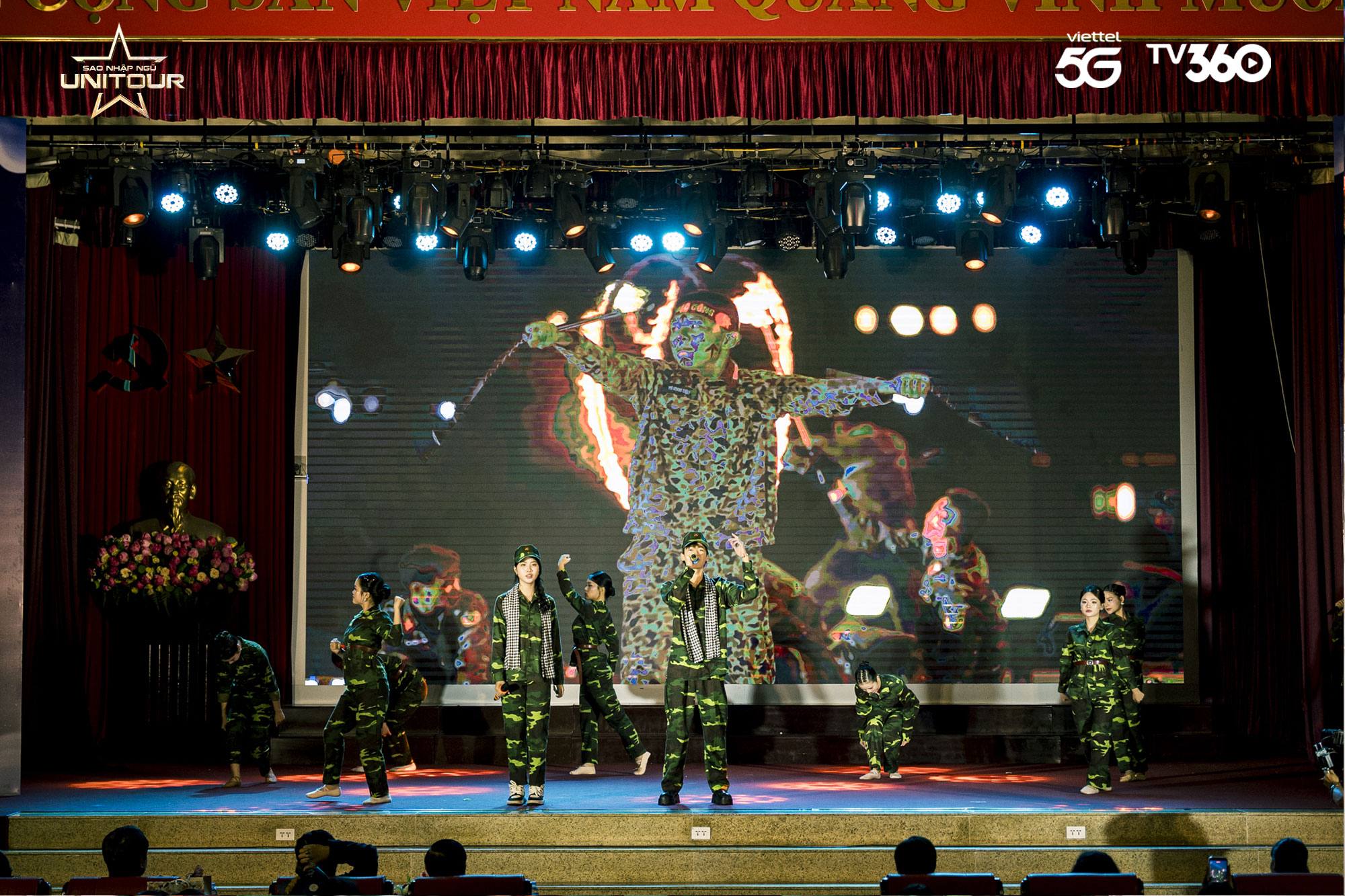 Trang Pháp, Hậu Hoàng lan tỏa tinh thần yêu nước tại Học viện Báo chí & Tuyên truyền- Ảnh 5.