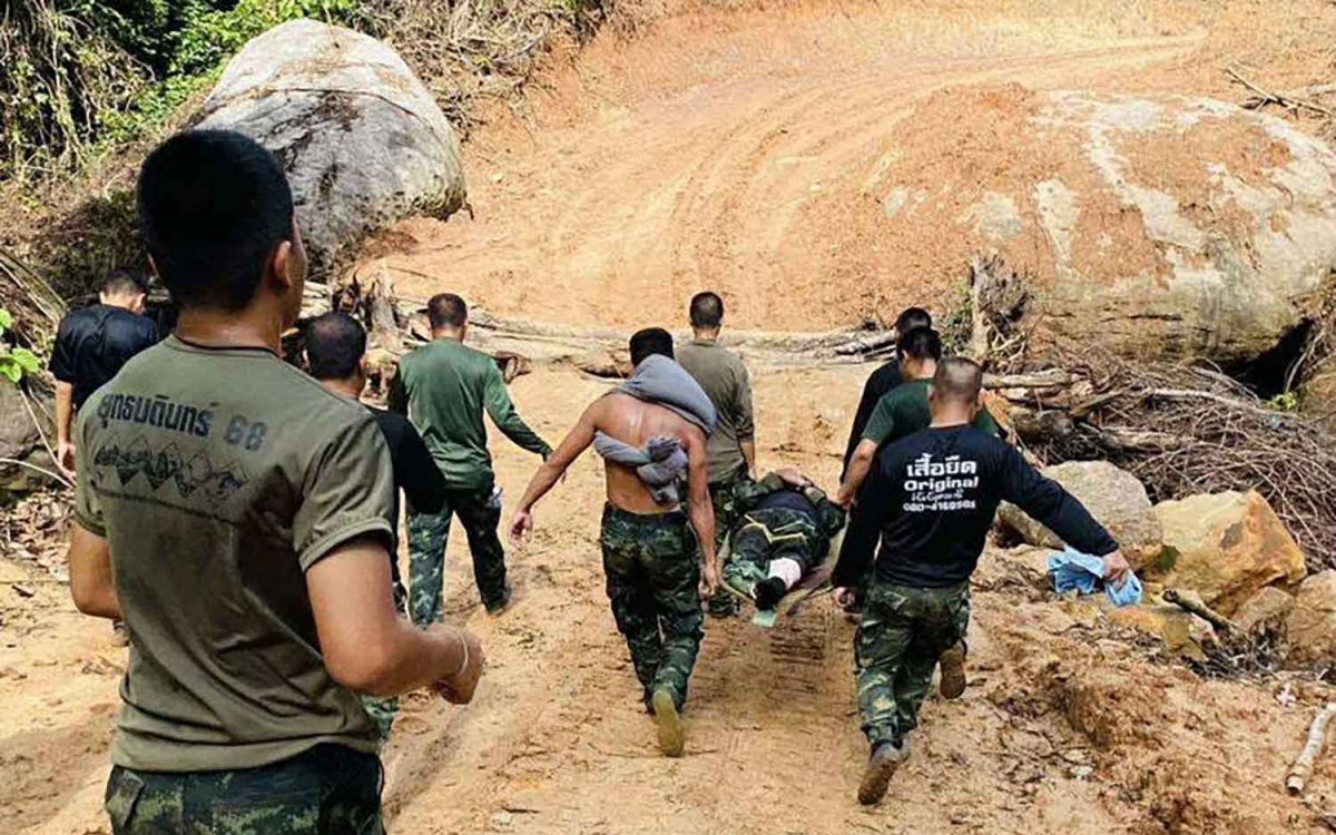 Nổ mìn khiến 4 binh sĩ Thái Lan bị thương - Thủ tướng Anutin đình chỉ thỏa thuận hòa bình với Campuchia