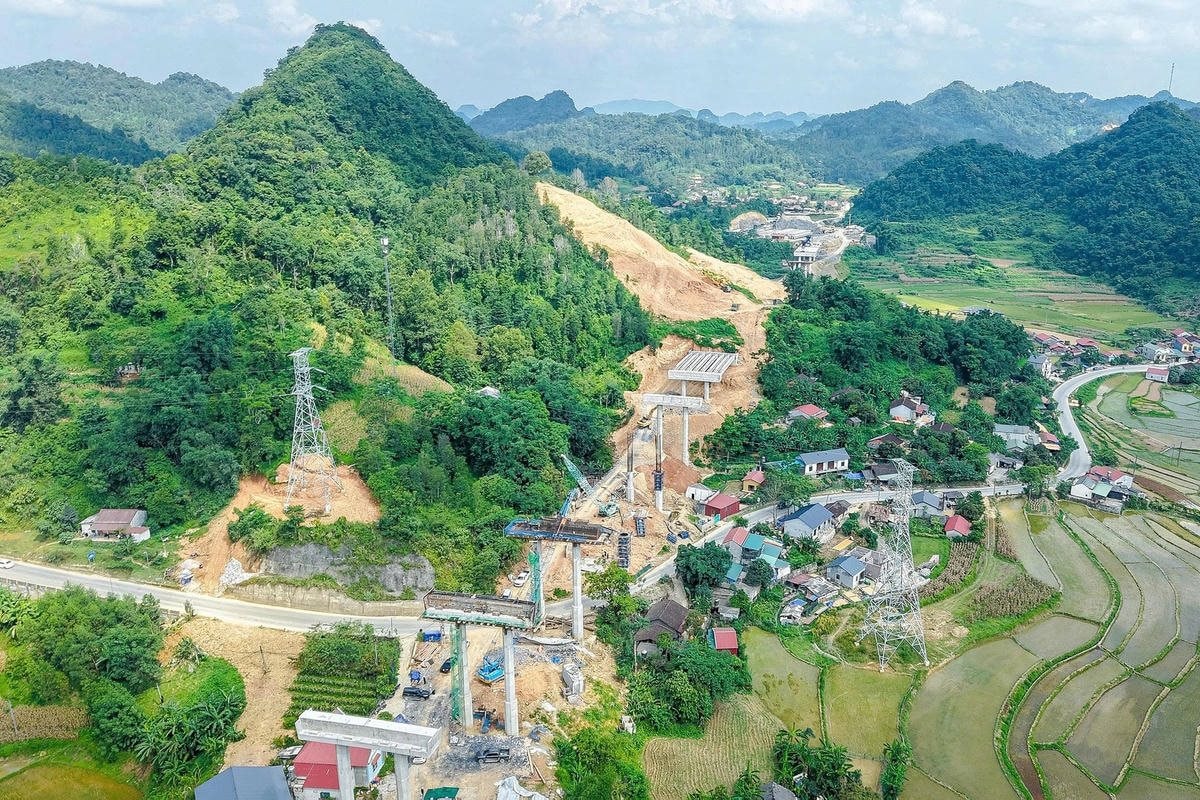 Hai dự án 34.000 tỷ của Việt Nam khó về đích đúng hạn, Thủ tướng giao các Phó Thủ tướng làm ngay một việc- Ảnh 7.