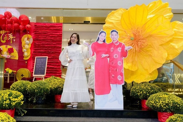 Nh&agrave; ri&ecirc;ng trăm tỷ, rộng 800m&sup2; của Kh&aacute;nh Thi - Phan Hiển- Ảnh 4.