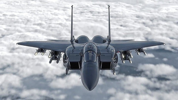 Xúc tiến hợp đồng F-15 để thay thế Su-35- Ảnh 3.