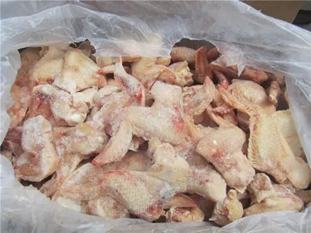 4 loại thịt đáng lẽ phải BỊ CẤM từ lâu, vậy mà nhiều người vẫn ăn- Ảnh 2.