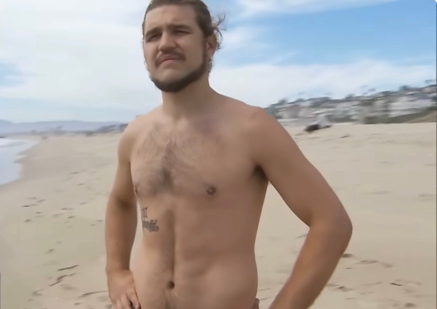 Cậu bé 8 tuổi đã là quái vật thể hình cơ bắp cuồn cuộn, bụng 6 múi sầu riêng, nhìn 20 năm sau mới choáng- Ảnh 4.