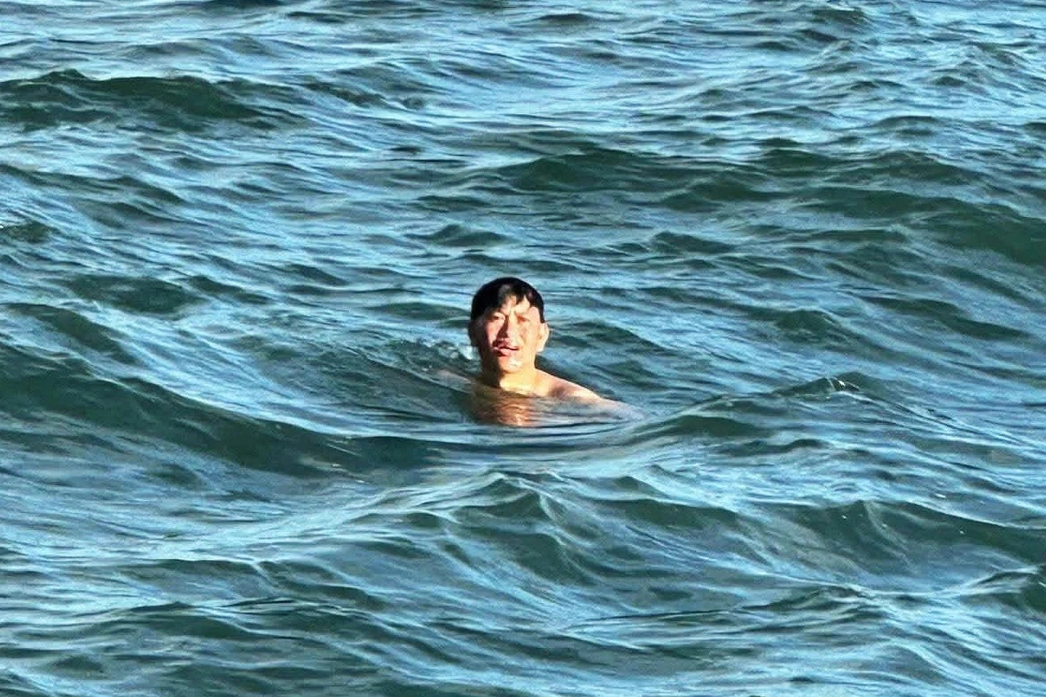 Vợ “người hùng” Lý Sơn từ cõi chết trở về: Chồng tôi rất dũng cảm, đã không thất hứa với mẹ con tôi- Ảnh 1. Vợ “người hùng” Lý Sơn từ cõi chết trở về: Chồng tôi rất dũng cảm, đã không thất hứa với mẹ con tôi- Ảnh 1.