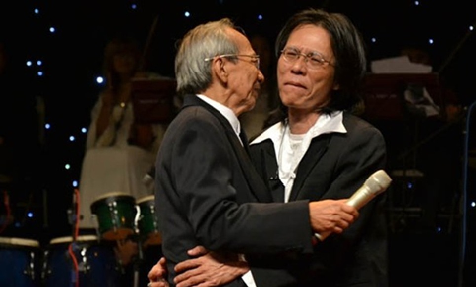 Con trai Nguyễn Ánh 9: "Tôi áp dụng đá bóng vào làm nhạc, giúp ca sĩ sút bóng thành công"- Ảnh 3.